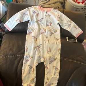 Cuddle Duds footed zipper pajamas